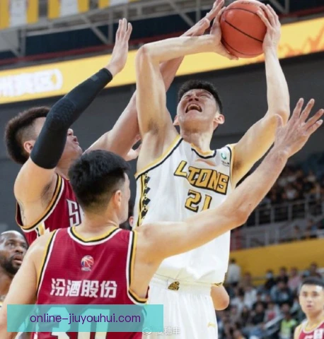 浙江广厦强化防守三区传球，整体轮转效率提升